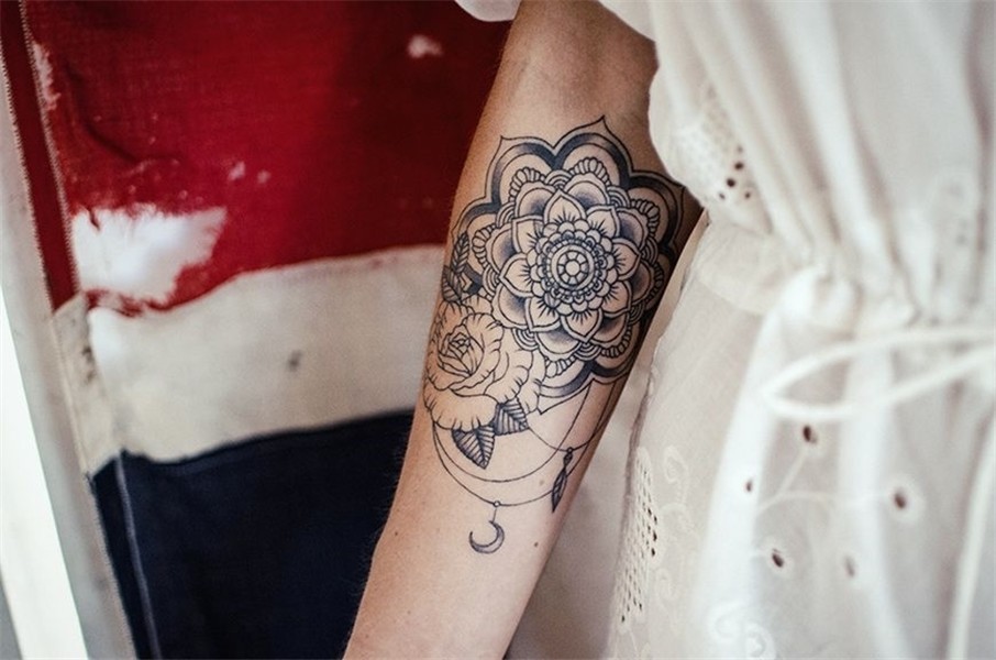 Pin by Maria Mora on Tattoo Typography tattoo, Tattoos, Arm