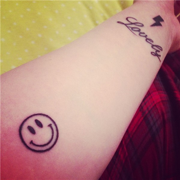 Pin by Sascha Zimmar on Tattoo 3 Smiley face tattoo, Tattoos
