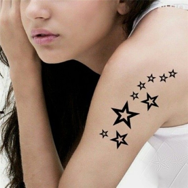 Pin by 𝓛 𝓸 𝓾 𝓲 𝓼 𝓮 ⭐ on A sky full of stars ⭐ Star tattoos,