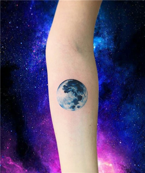 Pinterset: @ GlamSkullBeautè ☪ Moon tattoo, Moon tattoo desi