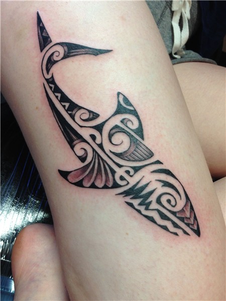 Polynesian shark tattoo #Polynesiantattoos Tribal band tatto