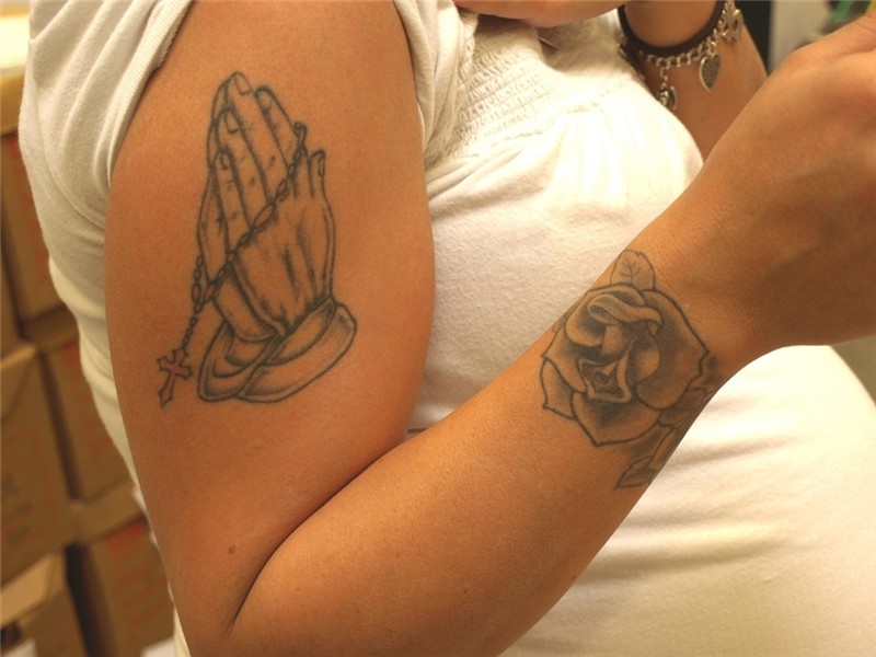 Praying Hands Tattoo for Women - SheClick.com