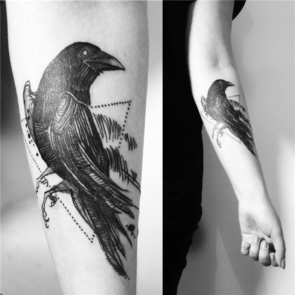 Raven tattoo, done yesterday 🐦 Raven tattoo, Tattoos, Art ta