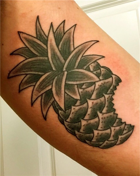 Shark bite pineapple by Troy, Deluxe Tattoo, Chicago, IL #ev