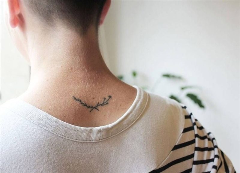 Simple and Minimalist Tattoo Ideas by Stanislava Pinchuk Hom