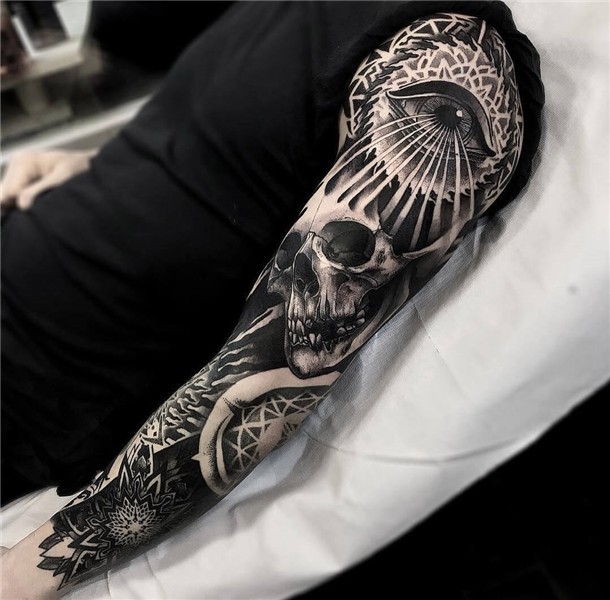 Skull Geometric Tattoo Images - The Style Inspiration