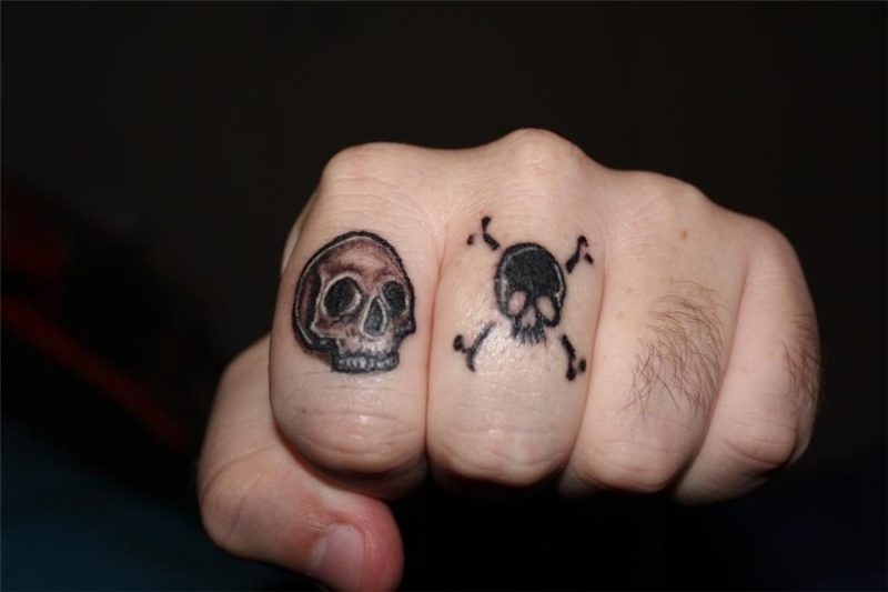 Skull Knuckles TATTOO Death tattoo, Tattoos, Tattoo designs