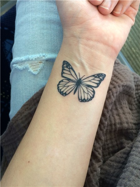 Small Cute Butterfly Tattoos * Arm Tattoo Sites