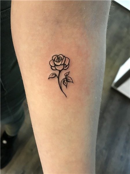 Small rose tattoo #tattoos #rosetattoo Small rose tattoo, Ro