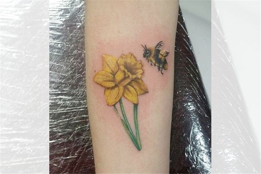 Some Amazing Daffodil Tattoos Designs And Ideas You Must Kno