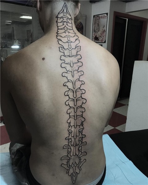Start of a spine tattoo 😈 This was pretty fun! Tattoos, Spin