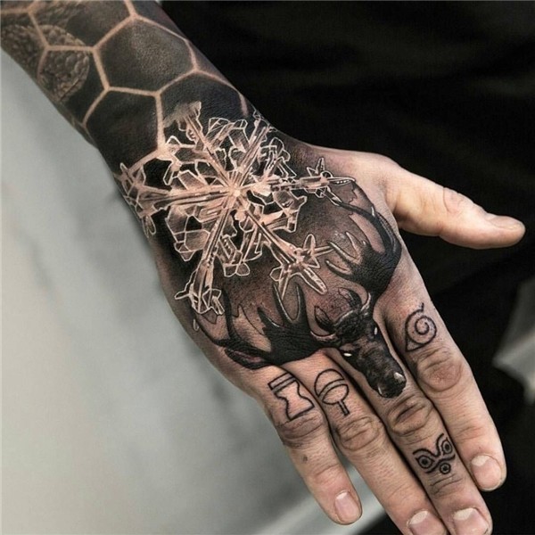 Symbolen Hand Tattoo Mann Design Hand tattoos for guys, Tatt