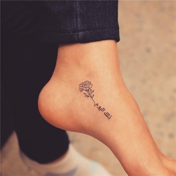 These Birth Flower Tattoos Might Make You Forget About Your