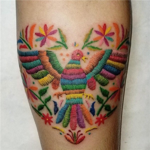 This tattoo looks like it was sewn in. : pics Tatuagem de bo