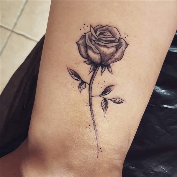 Top 51 Best Simple Rose Tattoo Ideas - 2020 Inspiration Guid