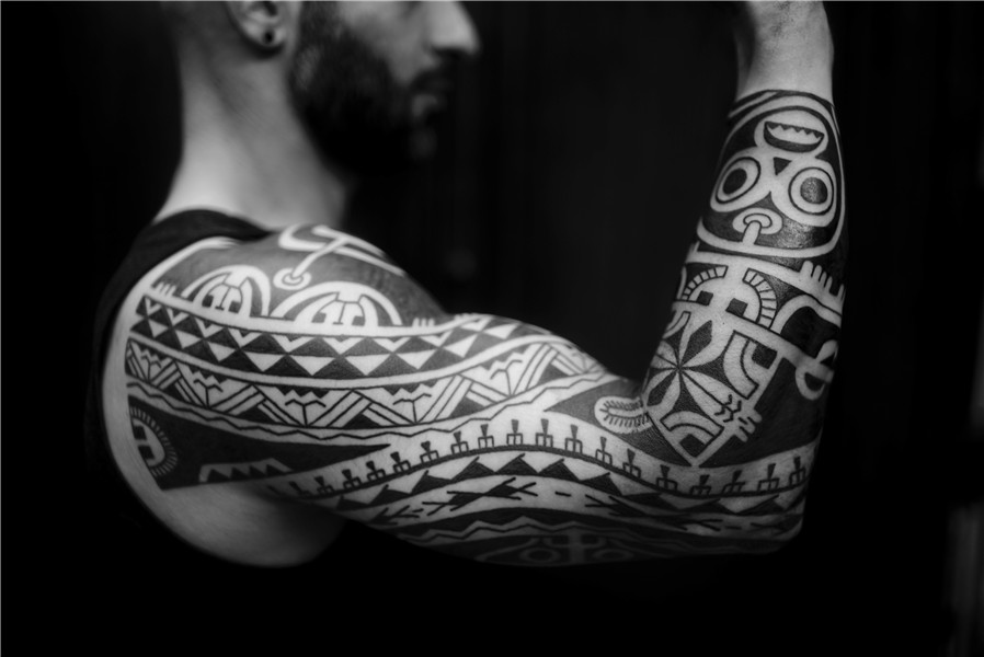 Tribalism Polynesian and pacific tattoos by Igor Kampman - B