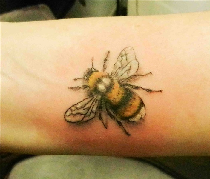 Watercolor Bee Tattoo at PaintingValley.com Explore collecti