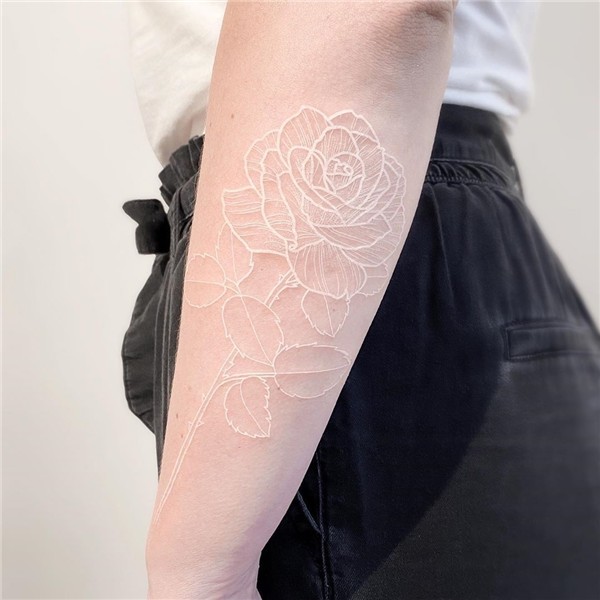 White ink tattoo - fashion trend or fatal mistake? iNKPPL