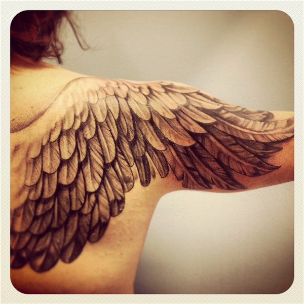 #Wing #wingtattoo #eaglewing Wings tattoo, Angel wings tatto