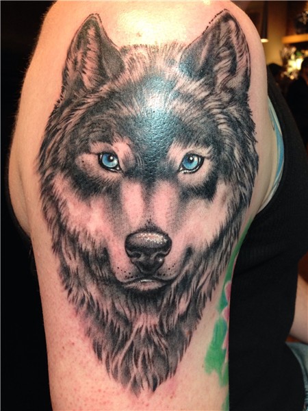 Wolf tattoo by Walter