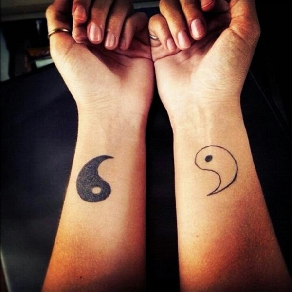 Yin yang tattoo, want itttt Girly hand tattoos, Hand tattoos