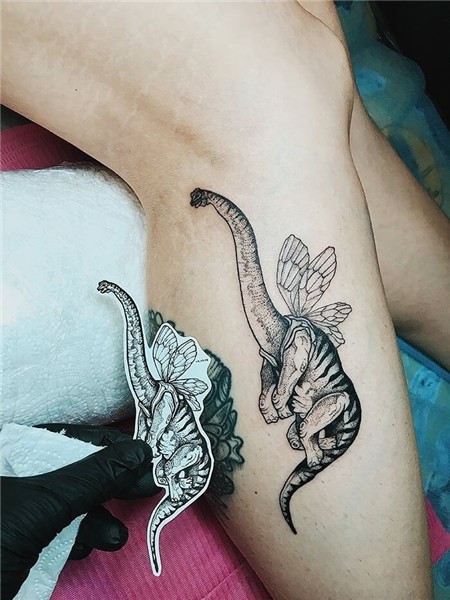 dinosaurier tattoo mit flügeln #tattoos Body art tattoos, Ta