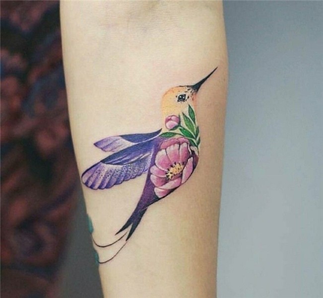 hummingbird tattoo by @botykanna Pretty tattoos for women, S