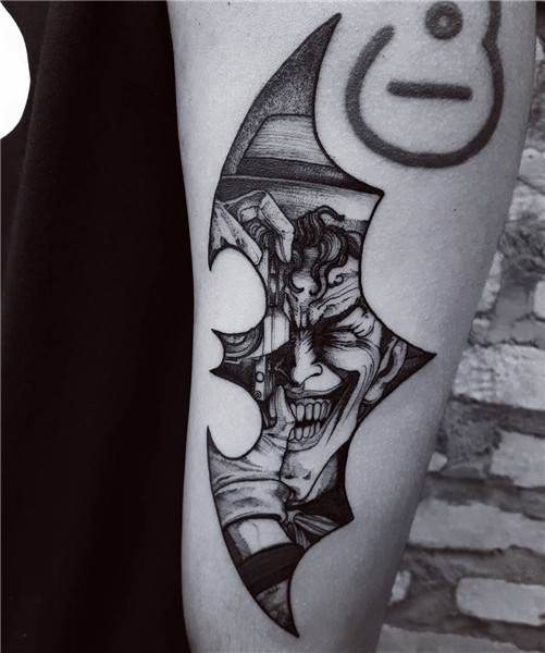 joker tattoo Tatuagem do batman, Tatuagem, Tatuagens legais
