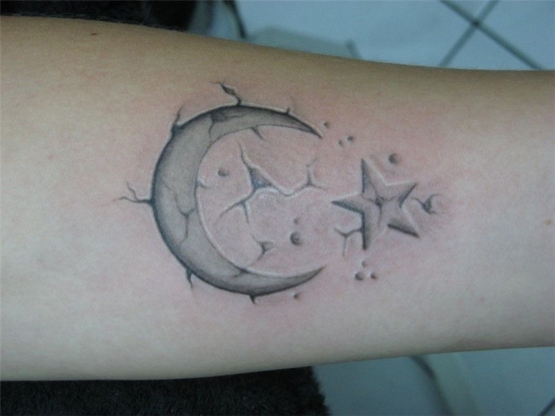 kadyr07's deviantART gallery Moon star tattoo, Star tattoos,