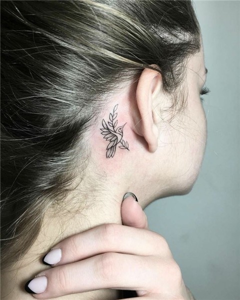 kleine tattoo motive vögel zweig hinterm ohr frauen Behind e