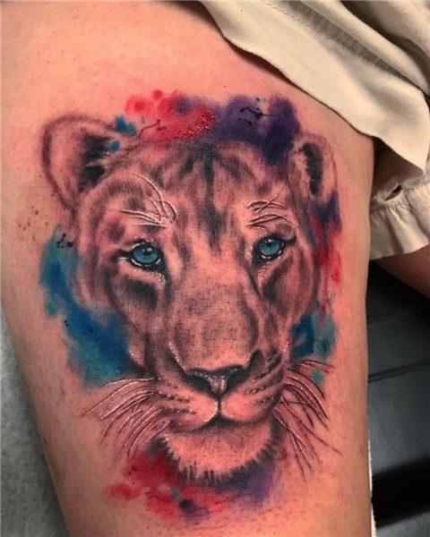 lioness tattoo 💗 🐵 💗 🐵 💗 Lioness tattoo, Lion tattoo, Liones