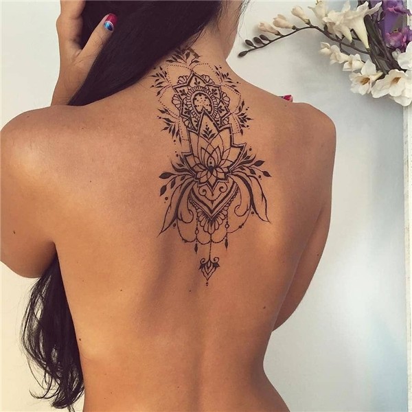 mandala design tattoo #Mandalatattoo Flower tattoo back, Flo