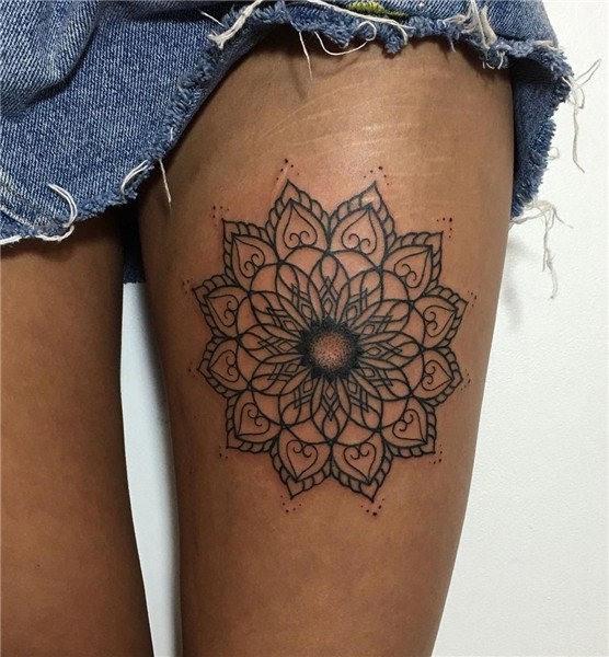 mandala tattoo © Hannah Nickson #Geometrictattoos Mandala ta