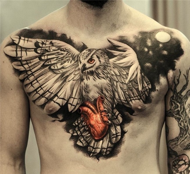sowa z sercem w szponach Cool chest tattoos, Chest piece tat