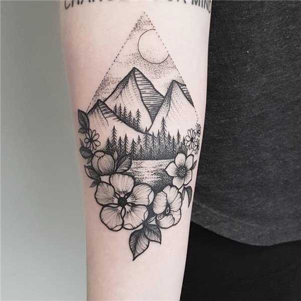 tattoo ideas sleeve #Sleevetattoos Geometric tattoo, Mountai