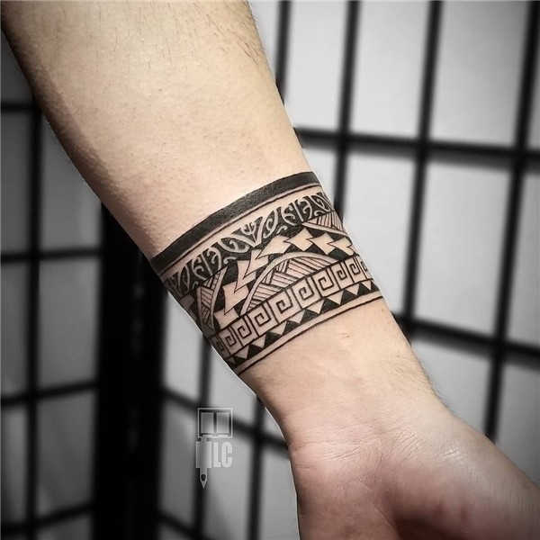 ustom polynesian armband design i created for my client. Tha