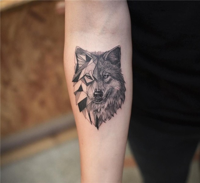 🐺 wolf tattoo by @tattoo_grain Wolf tattoos for women, Triba
